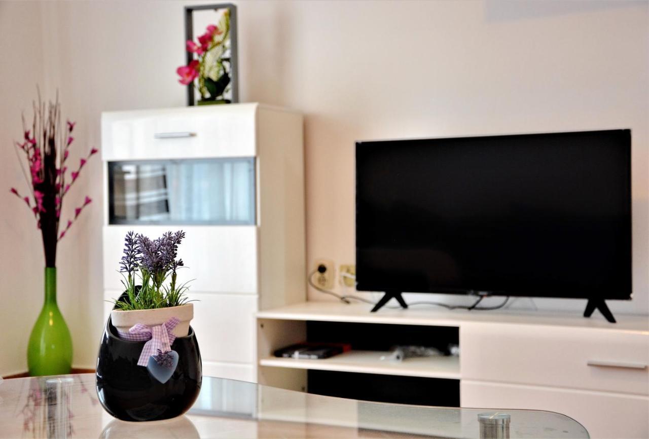 Villa Allegro Sukosan Ngoại thất bức ảnh