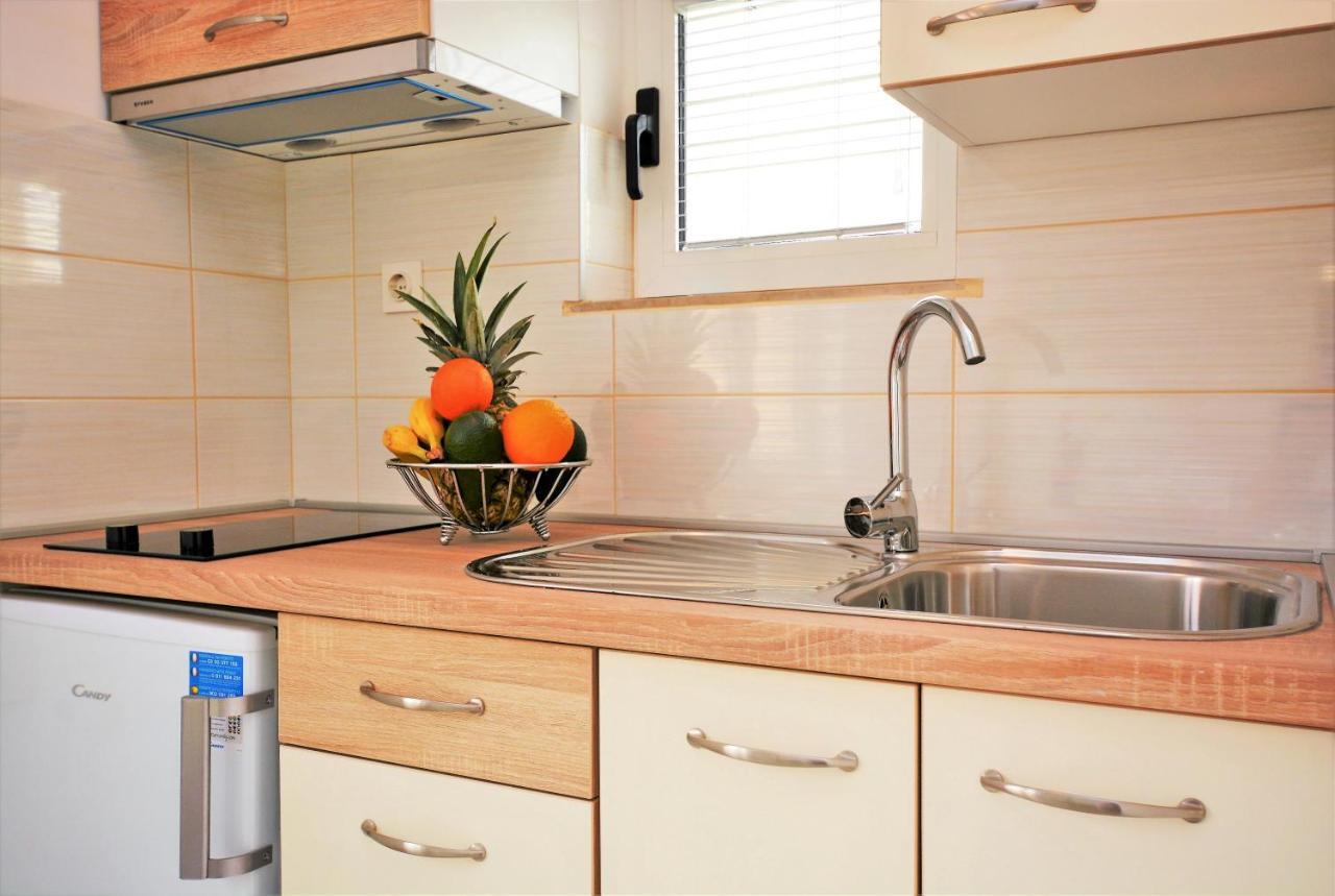 Villa Allegro Sukosan Ngoại thất bức ảnh