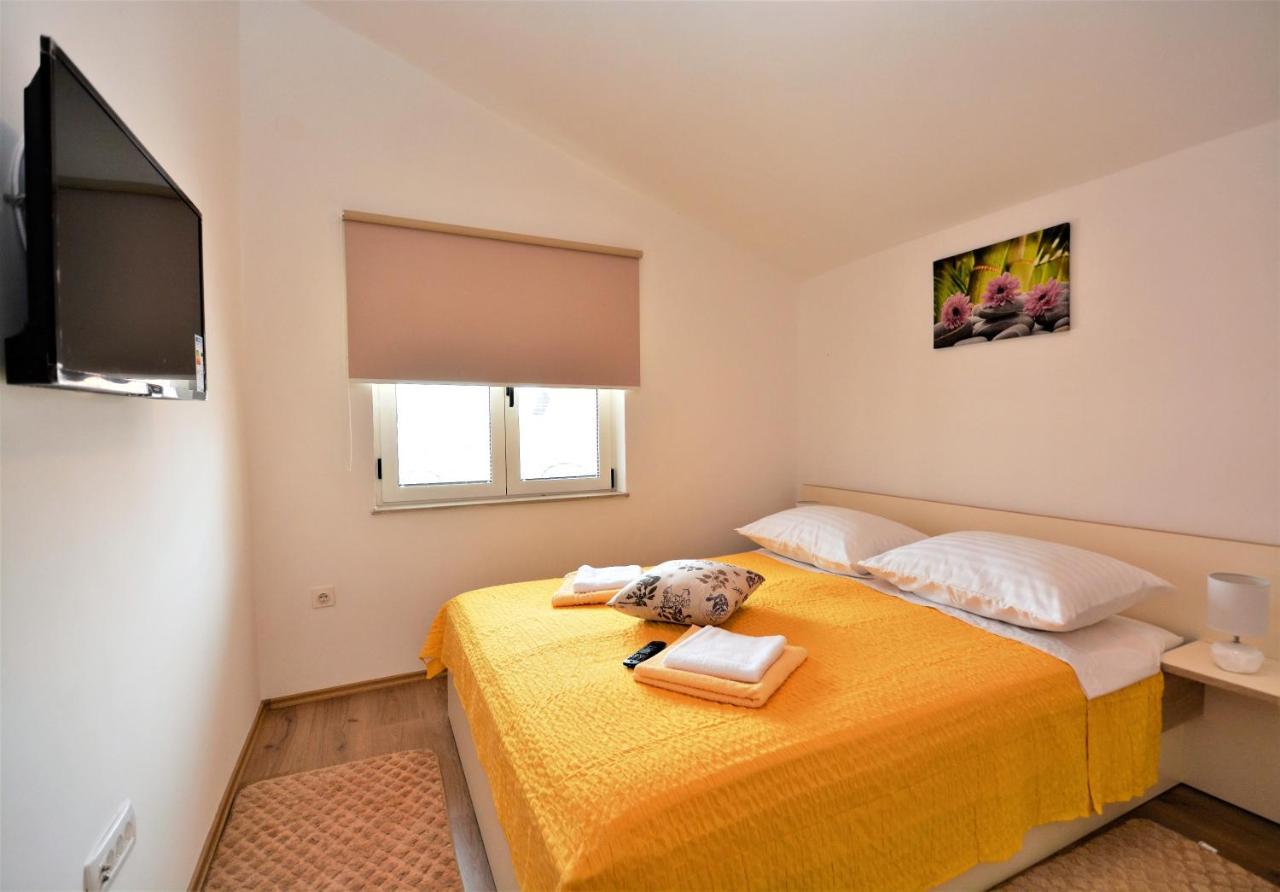 Villa Allegro Sukosan Ngoại thất bức ảnh