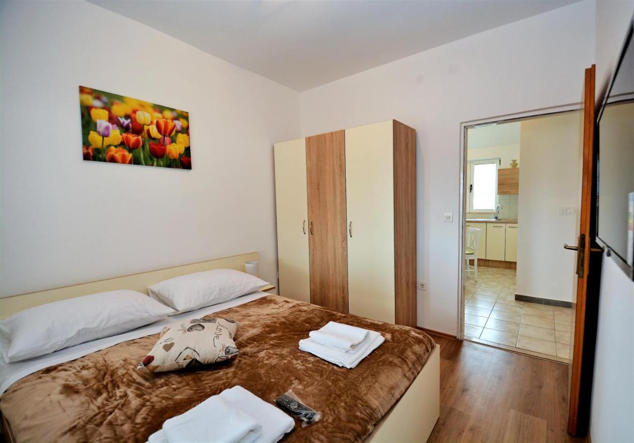 Villa Allegro Sukosan Ngoại thất bức ảnh