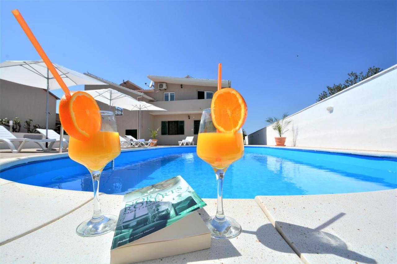 Villa Allegro Sukosan Ngoại thất bức ảnh