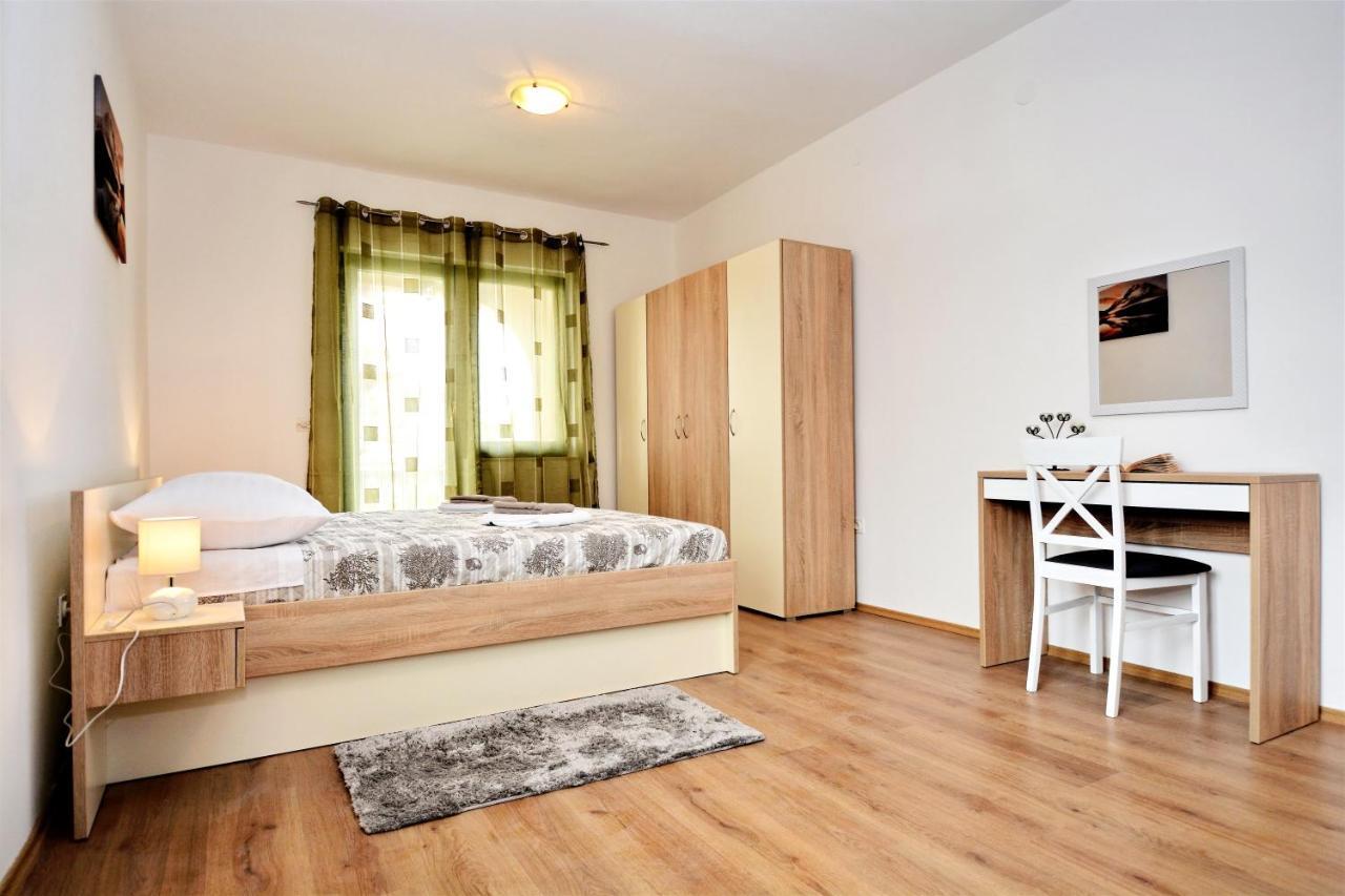 Villa Allegro Sukosan Ngoại thất bức ảnh
